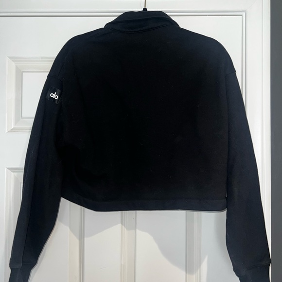 ALO Yoga Renown Cropped Jacket - Picture 2 of 2